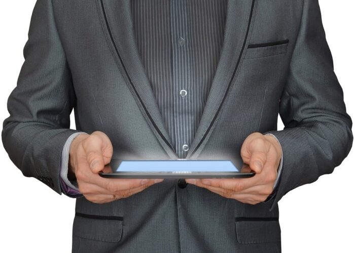 Comprendre l&rsquo;impact de l&rsquo;intelligence artificielle sur les services B2B